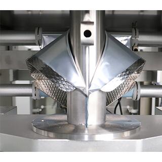 ZL180-PX liquid vertical packing machine image 4