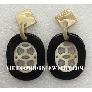 Horn & Lacquer Earrings ER2065 image 3
