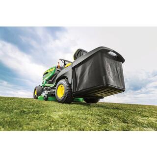 John Deere X167R Lawn Tractor image 3