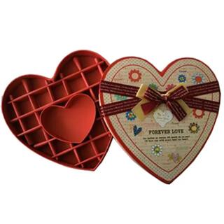 4C CMYK Food Gift Box Packaging Heart Shaped Gift Box With Paper Insert Ribbon