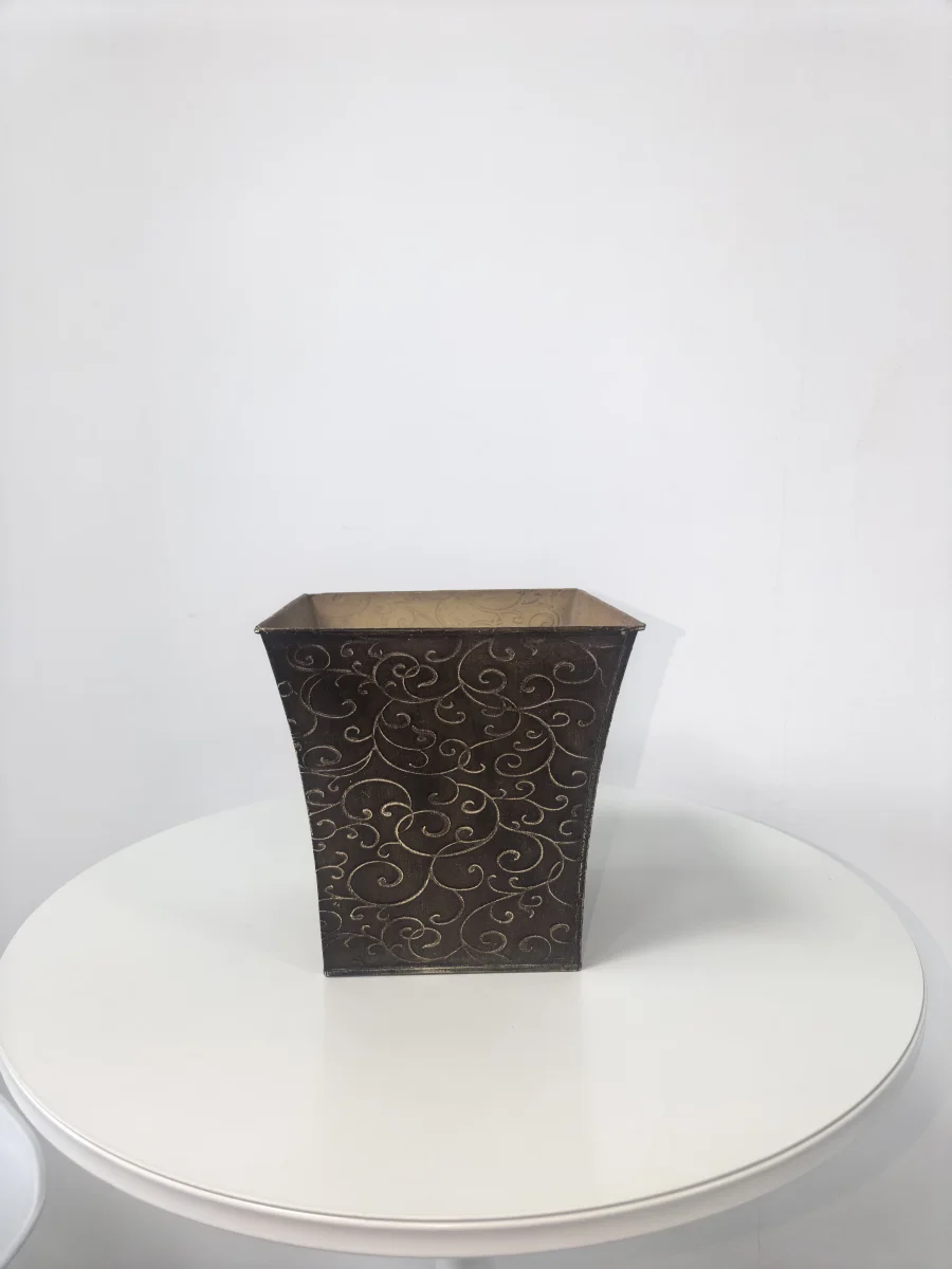 Vintage Embossed Scroll Pattern Square Metal Planter, Distressed Bronze Iron Flower Bucket for Farmhouse Home Decor