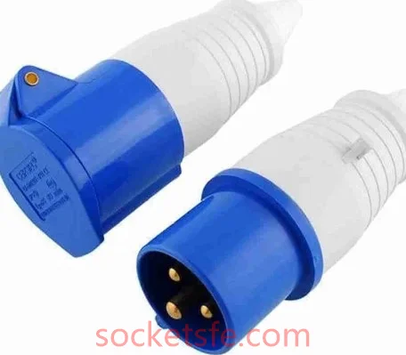 Key Factors for Selecting Industrial Power Plugs