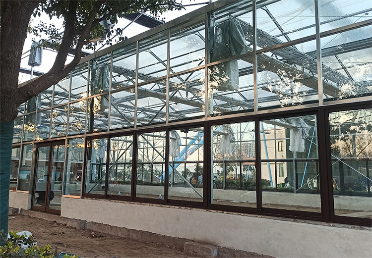 Smart Venlo Glass Greenhouse image 7