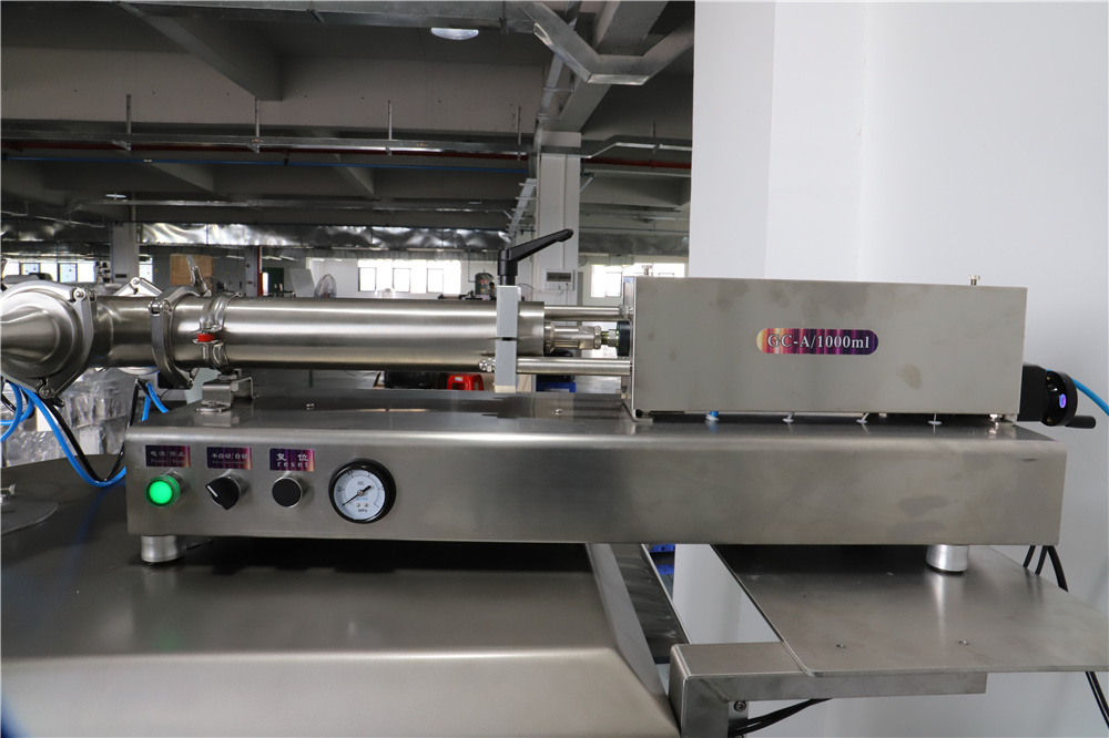 ZL180-PX liquid vertical packing machine image 2