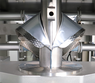 ZL180-PX liquid vertical packing machine image 4