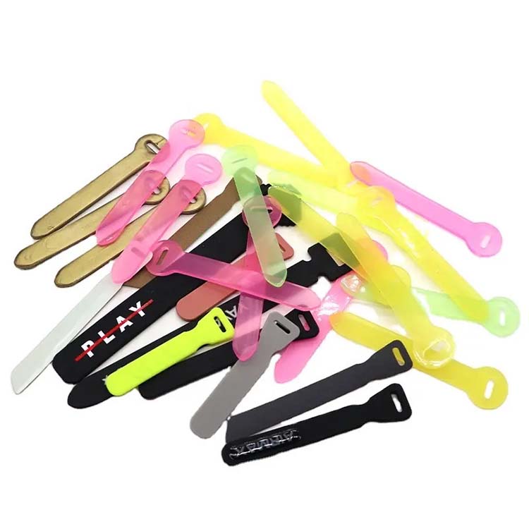 Custom Logo Fashionable Rubber Eco-Friendly PVC Zipper Puller image 2