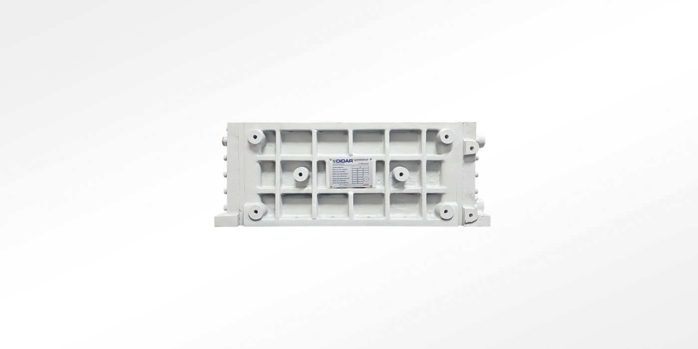 MTU 20V 1163 TB93 Charge Air Cooler / Intercooler image 4