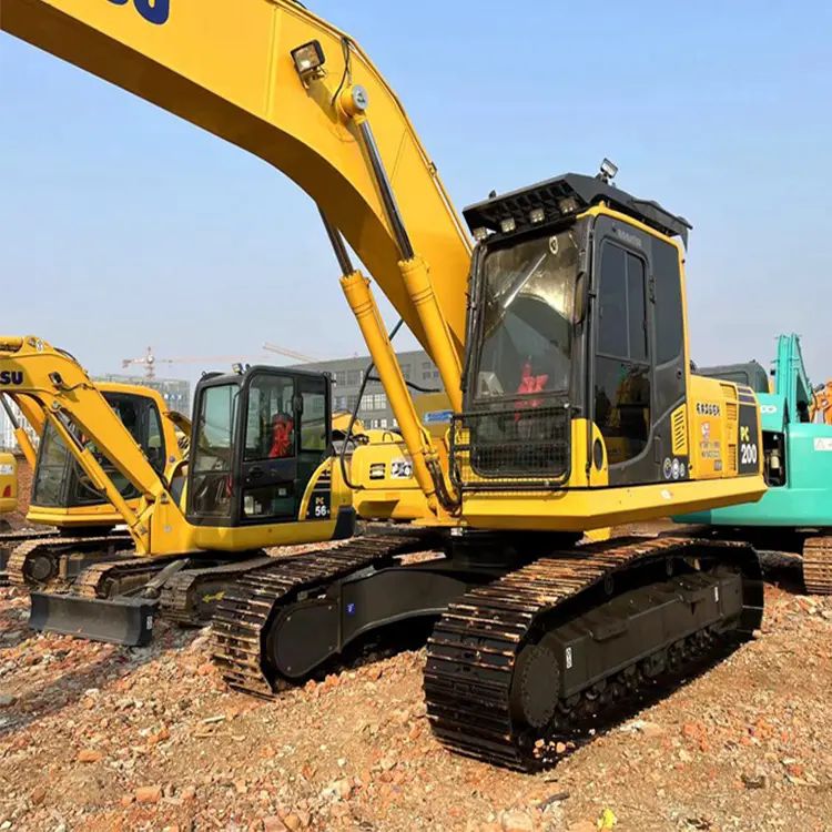 Komatsu PC200-8 Uncompromised Performance: Meet the Komatsu PC200-8 Excavator - Superior Engineering: Exploring the Design image 3