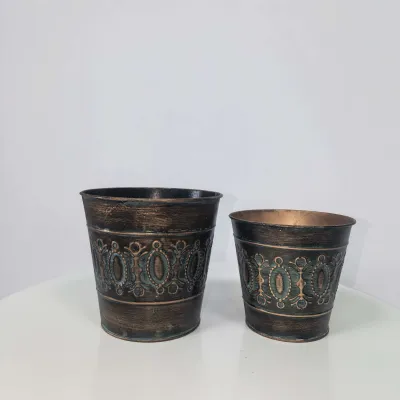 Vintage Embossed Metal Planter Set of 2, Distressed Farmhouse Flower Pots